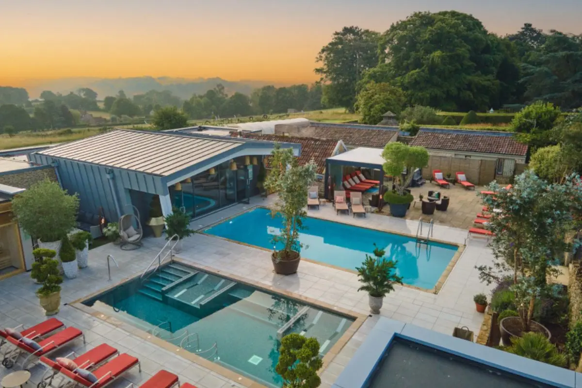 Homewood Hotel and Spa swimming pool at sunset